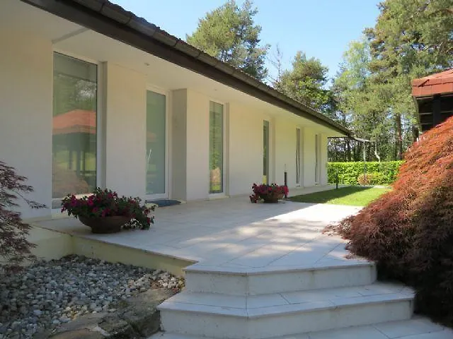 Villa Violetta Luino 0*,